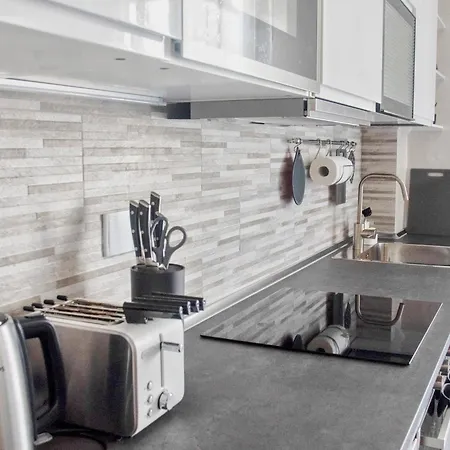 Apartment Your In With Parking, 10 Min From The Center By Tram Florence