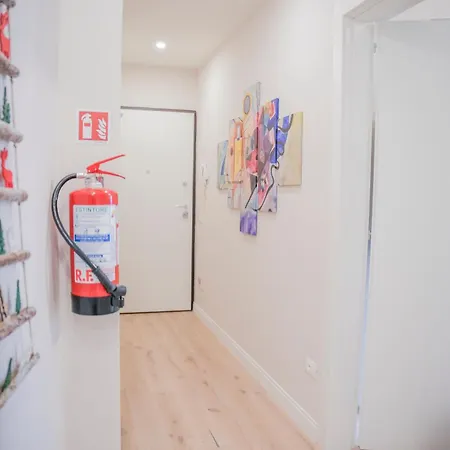 Apartment Your In With Parking, 10 Min From The Center By Tram