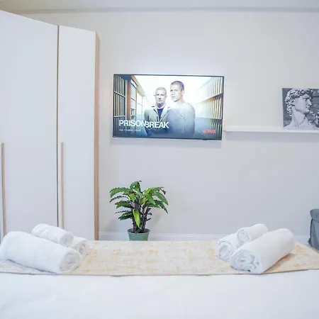 Your In With Parking, 10 Min From The Center By Tram Florence